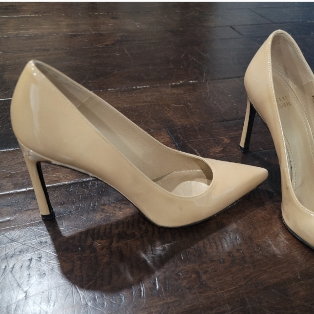 Stuart Weitzman ivory pumps